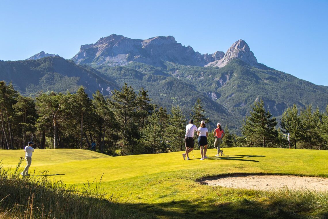 Golf de Barcelonnette ©UT-Brendan le Peru 