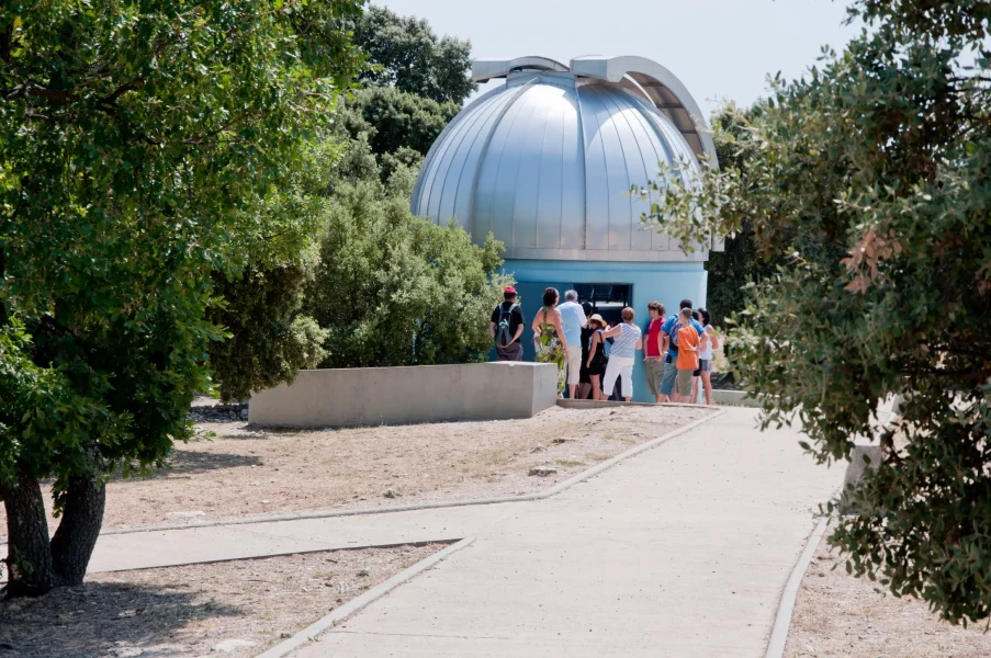 Centre d’astronomie de Saint Michel l’Observatoire, ©Mir